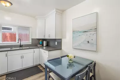 1408 W Oceanfront, Newport Beach, CA 92661 - Photo 12