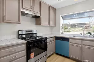 24092 Sandy Glade, Moreno Valley, CA 92557 - Photo 8