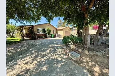 19107 Lyle Avenue, Corona, CA 92881 - Photo 6