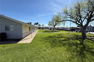 25350 Santiago, Moreno Valley, CA 92551 - Photo 30