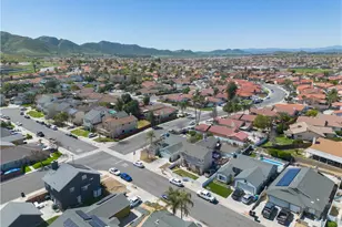 1393 Rabbit Peak, Hemet, CA 92545 - Photo 32