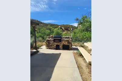 8 Dove Drive, Aguanga, CA 92536 - Photo 2