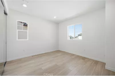 23704 Wilcox Drive, Newhall, CA 91321 - Photo 12