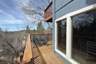 33466 Angeles, Green Valley Lake, CA 92341 - Photo 10