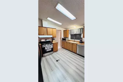 3800 W Wilson Street #229, Banning, CA 92220 - Photo 8