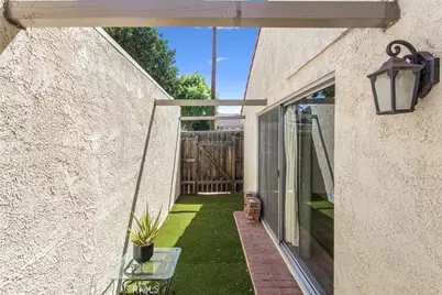 25432 Lawton, Loma Linda, CA 92354 - Photo 34