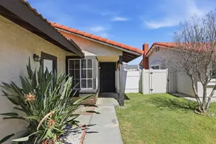 1907 Overland, Colton, CA 92324 - Photo 2