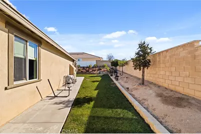 6529 Zion Way, Jurupa, CA 92509 - Photo 34