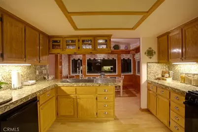 27720 St Bernard Lane, Lake Arrowhead, CA 92352 - Photo 20