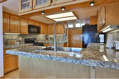 27720 St Bernard Lane, Lake Arrowhead, CA 92352 - Photo 16