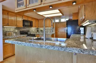 27720 St Bernard Ln, Lake Arrowhead, CA 92352 - Photo 16