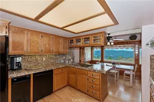 27720 St Bernard Ln, Lake Arrowhead, CA 92352 - Photo 20