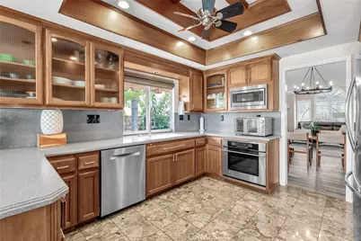 6712 Mission Grove Parkway, Riverside, CA 92506 - Photo 10