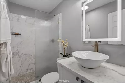 879 Derby, Corona, CA 92882 - Photo 32