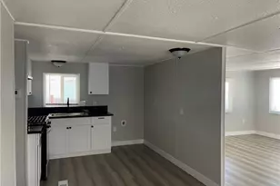 44099 D St, Hemet, CA 92544 - Photo 10