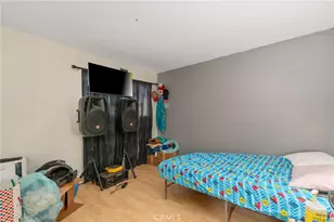2166 W Alameda Ave, Anaheim, CA 92801 - Photo 14
