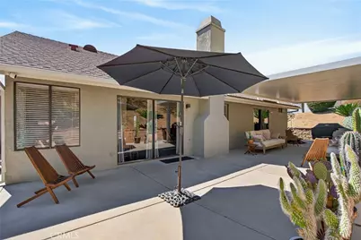 7613 Mountain Shadow, Jurupa Valley, CA 92509 - Photo 32