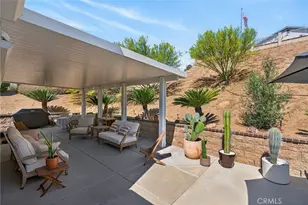 7613 Mountain Shadow, Jurupa Valley, CA 92509 - Photo 34