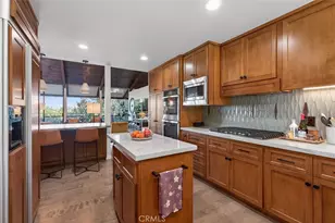 2023 Arroyo Dr, Riverside, CA 92506 - Photo 34