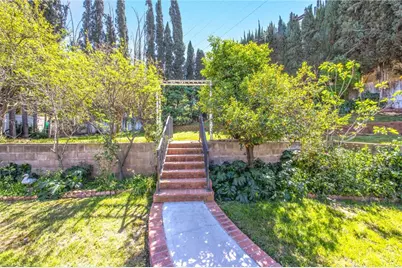 24673 Barton, Loma Linda, CA 92354 - Photo 30