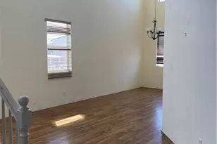 17667 View Mt Ct, Victorville, CA 92395 - Photo 2