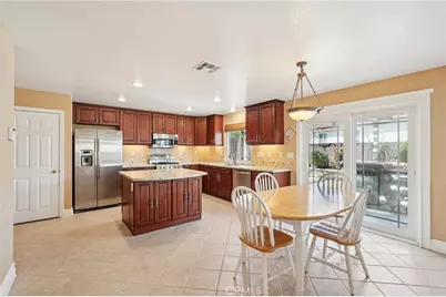 2582 Hudson Avenue, Corona, CA 92881 - Photo 16