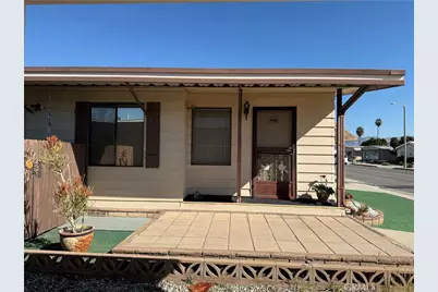 833 S Lyon Avenue, Hemet, CA 92543 - Photo 2