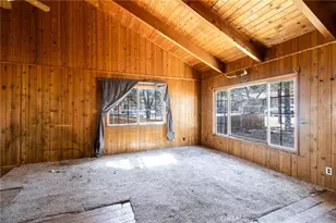 427 Holmes, Sugarloaf, CA 92386 - Photo 16