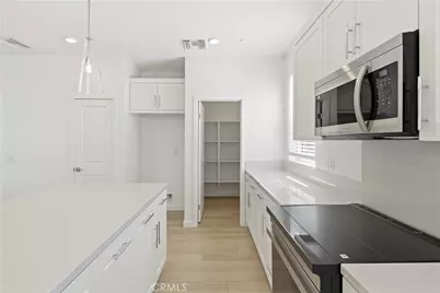 9329 Via Azul, Pico Rivera, CA 90660 - Photo 16