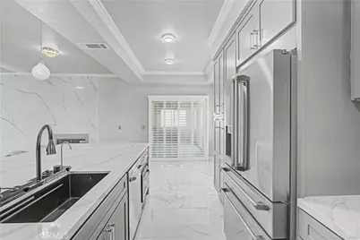 12714 Dorsey Court, Victorville, CA 92392 - Photo 10