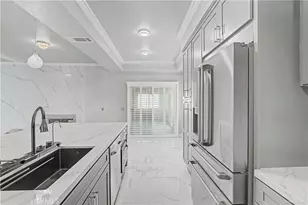 12714 Dorsey Ct, Victorville, CA 92392 - Photo 10