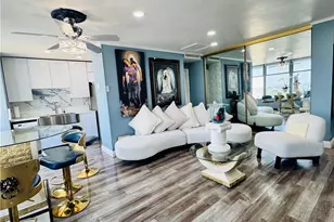 100 Atlantic Ave, Long Beach, CA 90802 - Photo 16
