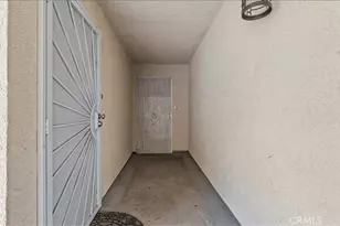 15000 Downey Ave, Paramount, CA 90723 - Photo 4