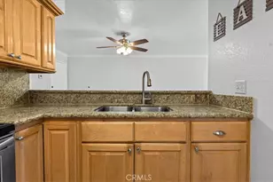 15000 Downey Ave, Paramount, CA 90723 - Photo 14
