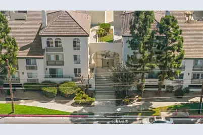 15000 Downey Avenue #135, Paramount, CA 90723 - Photo 2