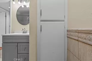 15000 Downey Ave, Paramount, CA 90723 - Photo 12