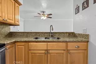 15000 Downey Ave, Paramount, CA 90723 - Photo 14