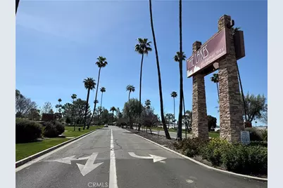 5001 W Florida, Hemet, CA 92545 - Photo 1