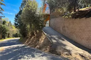 120 Zermat, Crestline, CA 92325 - Photo 18