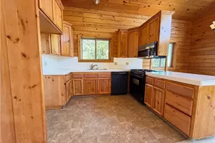 120 Zermat, Crestline, CA 92325 - Photo 2