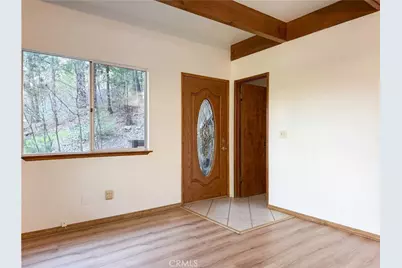 24035 Alpine Drive, Crestline, CA 92325 - Photo 12