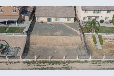 2143 Willowbrook, Perris, CA 92571 - Photo 8