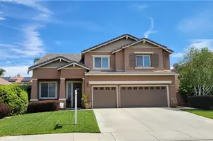29918 Fox Creek Dr, Menifee, CA 92586 - Photo 2