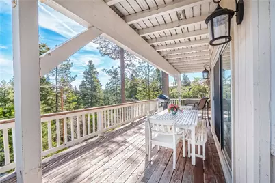212 N Fairway Drive, Lake Arrowhead, CA 92352 - Photo 10