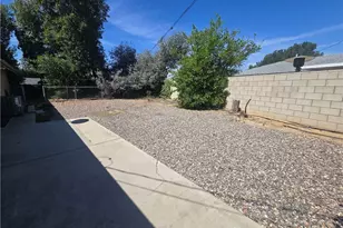 231 Hillandale Ct, Riverside, CA 92507 - Photo 10