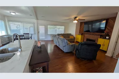 478 W Shamwood, Covina, CA 91723 - Photo 4