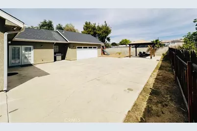 514 W Randall, Rialto, CA 92376 - Photo 16