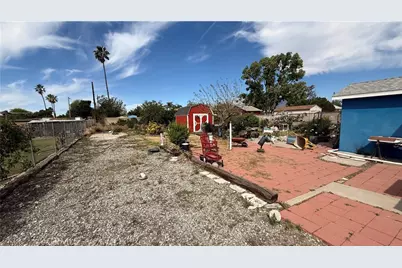8596 Laurel, Fontana, CA 92335 - Photo 10