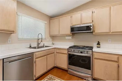 18250 Preston Street, Hesperia, CA 92345 - Photo 10