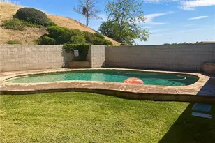 7123 Hidden Ct, Highland, CA 92346 - Photo 32